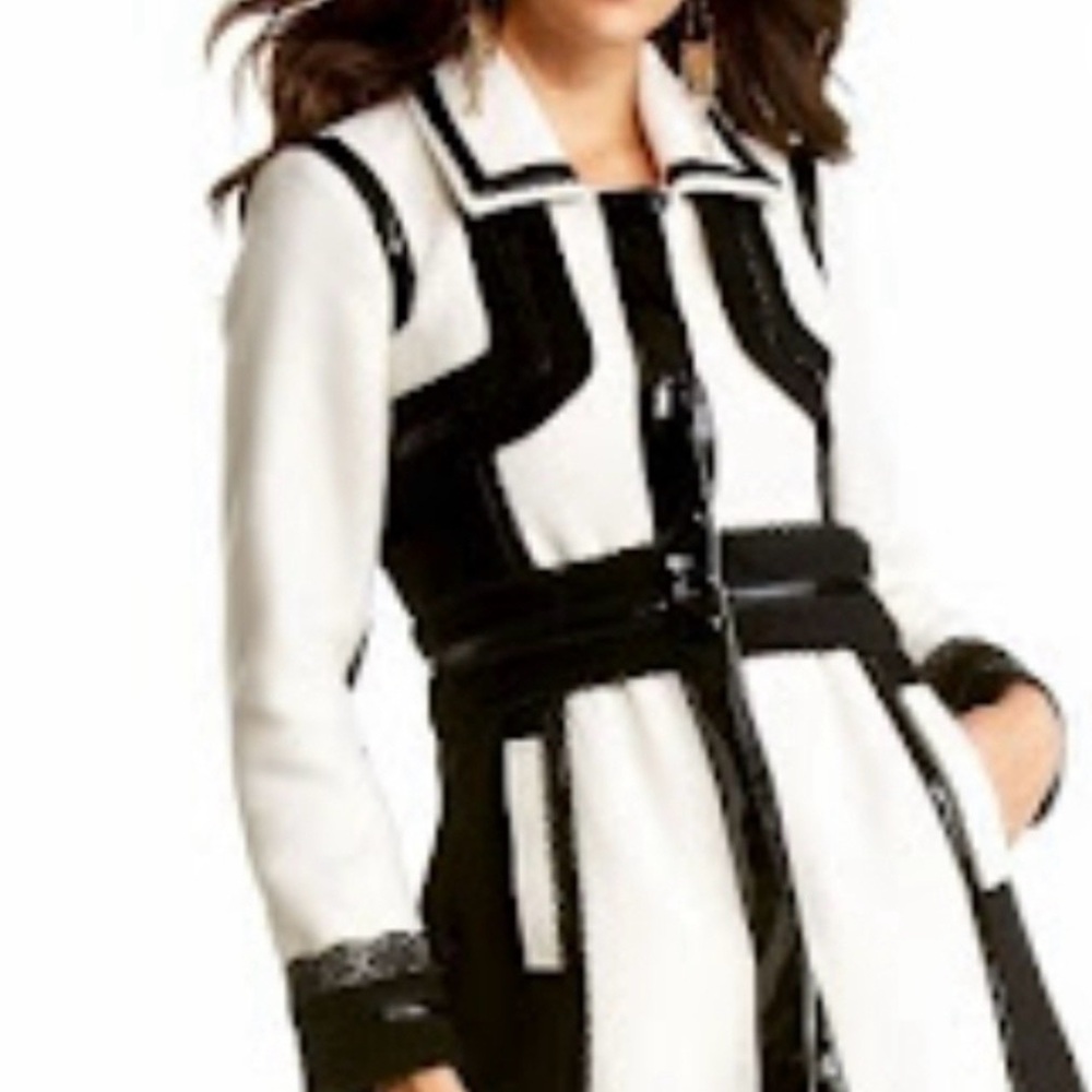 Bebe Black and White Geometric Design Trench Coat